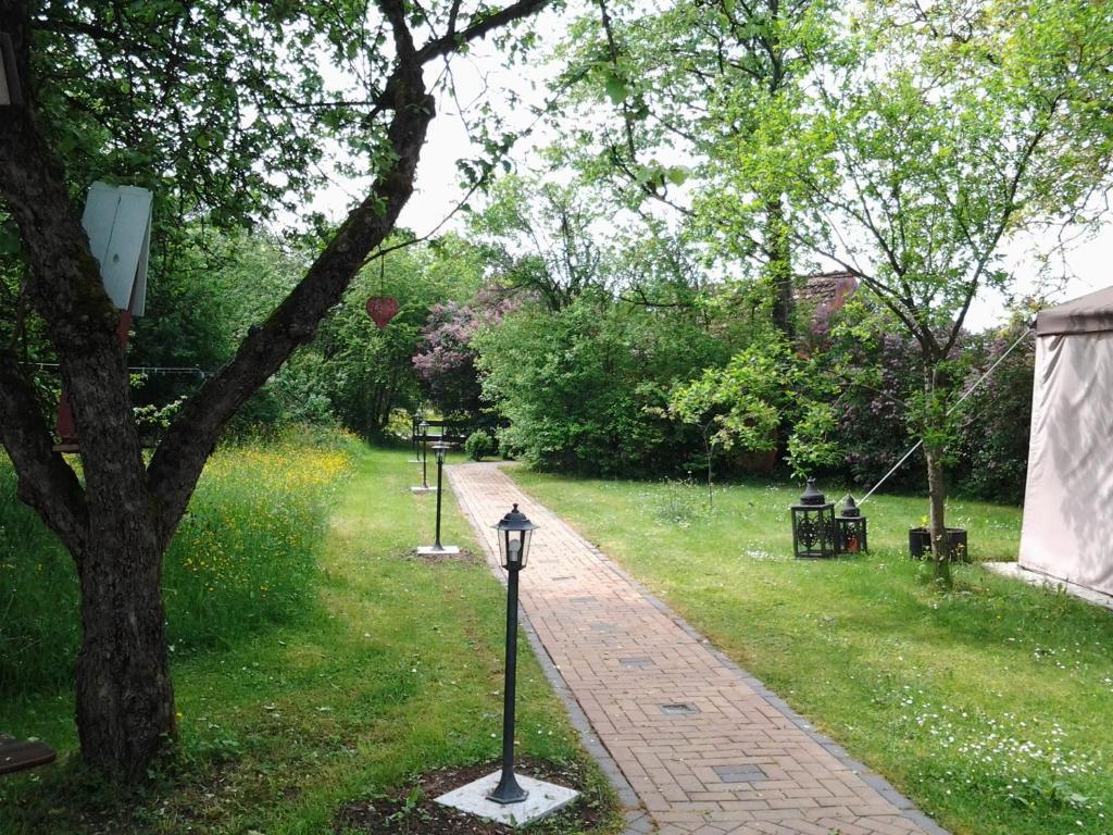 Lug Ins Land Wachsenberg Neusitz (Ansbach) Quarto foto