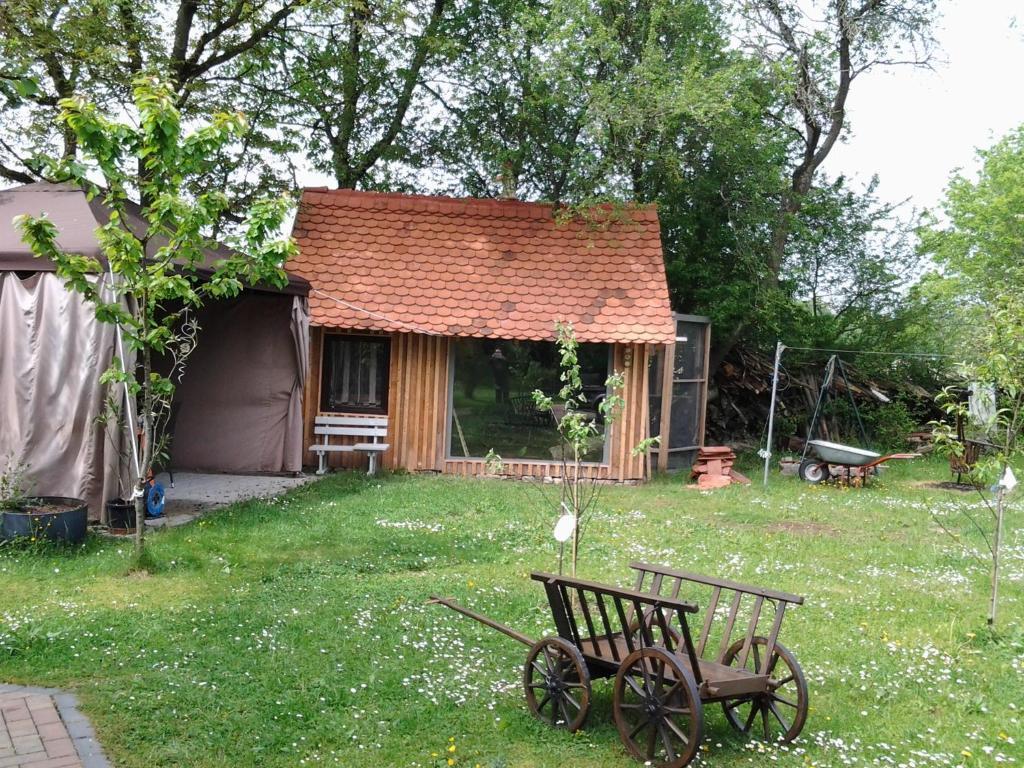 Lug Ins Land Wachsenberg Neusitz (Ansbach) Quarto foto